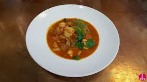 Kroatische Fischsuppe Mit Frischem Gartengemuse Und Einem Mix Aus Verschiedenen Edelfischen Gekocht Im Feinem Weissweinsud Mit Frische Fischsuppe Rezepte Suppe