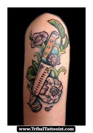 Quieres hacerte con dos básicos: Tribal Chef Knife Tattoo 02 Chef Tattoo Culinary Tattoos Food Tattoos