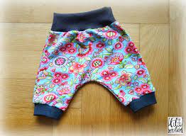 Knöchellange hose aus baumwolltwill mit lockerer passform, geradem bein und schrägen. Neugeborenen Fruhchen Und Puppenhose Broekje Mini Selbst Nahen Lila Wie Liebe