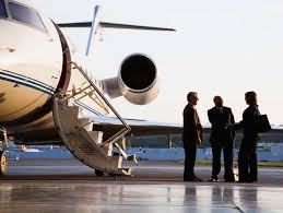 Most commercial planes take off at roughly 160 to 180 mph, while landings take place at approximately 150 to 165 mph. Five Myths About Private Jets