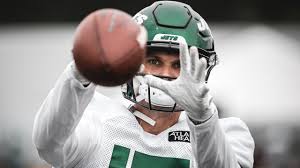 Get the latest fantasy news, stats, and injury updates for carolina panthers wide receiver chris hogan from cbs sports. Jets Wr Chris Hogan Still Has Something To Prove