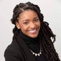 Melanie Denson's Instagram, Twitter & Facebook