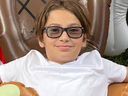 Nancy Lamontagne's Instagram, Twitter & Facebook