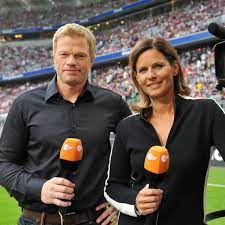 Freue mich auf den weiteren austausch mit. Innerer Reichsparteitag Fur Klose Spruch Von Zdf Moderatorin Lost Protest Aus Der Spiegel