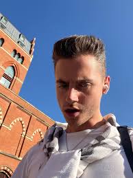 Benedict Alexander (@b.enedxct) • Threads, Say more