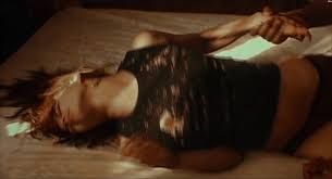 Katie Holmes - Pedazos de abril