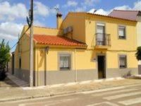 Apartamento centrico y luminoso.nº reg. 92 Casas De Alquiler En Entrerrios Badajoz Brujulea