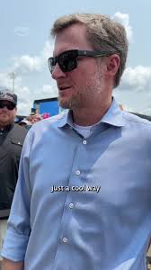 Dale Earnhardt Jr. stopped by and signed the Dale Earnhardt memory wall in  Nashville ❤️, Earnhardt is streaming