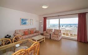 Affitta una casa vacanze in ibiza con il nostro motore di ricerca. Ibiza Appartamento Affitto A 50 M Dalla Spiaggia Santa Eulalia Del Rio Ibiza