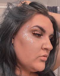 Devil makeup for my sisters halloween costume last night! Very fun! 🎃