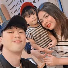 De La Salle University