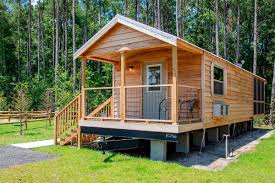 Maybe you would like to learn more about one of these? 15 Insanely Romantic Cabin Getaways In Florida Beeloved City