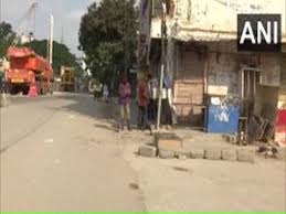 While the capital of karnataka is poised to go into another bout of the coronavirus lockdown from tuesday night, there is a strong likelihood of the rest of the state following suit. Covid 19 Karnataka Under Complete Lockdown Till Monday Morning