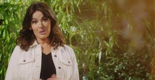 Nigella lawson responds to jokes about her 'microwave' pronunciation. Mnqmxfsjhslmrm