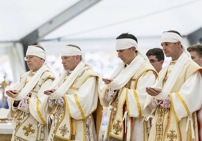 El Vaticano confirma oficialmente el cisma lefebvriano