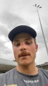 A few of the boys have been turning the legs 🦵 over with the coach this  afternoon , George Chamouras took a minute out to get a few words from Baz  😂🤗🏉❤️💙, Pre season kicks off Thursday November the ...