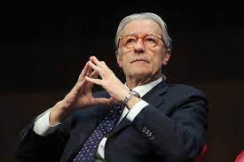 Vittorio feltri adesso dico parolacce. Vittorio Feltri Contro Famiglia Cristiana Ha Sposato Il Diavolo E Dice Le Parolacce Libero Quotidiano