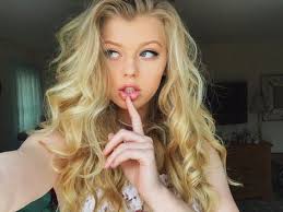 Designer Clothes, Shoes & Bags for Women