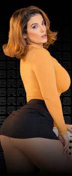 who is this on the new brazzers pornhub ad? - Lasirena69 1411468 ›  NameThatPorn.com