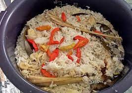 Beberapa mungkin terkadang bosen ya makan nasi putih ini aja. 5 Resep Nasi Liwet Dengan Magic Com Sederhana Yang Enak