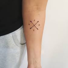 Familien Tatowierungs Ideen 30 Beste Zusammenpassende Tatowierungs Entwurfe Tattoo Ideen Crossed Arrow Tattoos Family Tattoos Arrow Tattoos