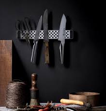 Placing them separately prevents their sharp edge for a longer time. Global Wall Magnetic Rack Holder 3 Sizes Chef S Complements