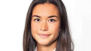 Melissa Nathan's Instagram, Twitter & Facebook