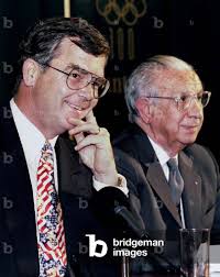 Image of Atlanta Committe for the Olympic Games President Billy Payne (L)