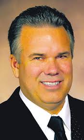 08.22 SS pages B01,02,03.indd