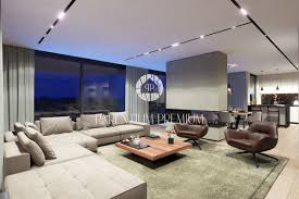 Пенис пен шарларды қоздыру үшін