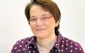 Christine Rinn's Instagram, Twitter & Facebook