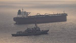 EUA interceptam embarcação de bandeira iraniana em Ormuz