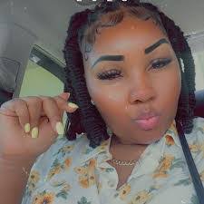 Denisha Phillips's Instagram, Twitter & Facebook