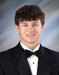 Jessica Drewes's Instagram, Twitter & Facebook