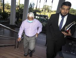 Yang diterbitkan oleh mediacorp 5 milik temasek holdings. Mohd Tamrin Charged With Making Offensive Statement Against Johor Royalty