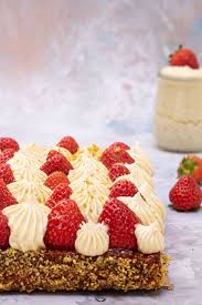 Tarte Fraises Pistache De Christophe Michalak Recette Tarte Aux Fraises Gateaux Et Desserts Michalak