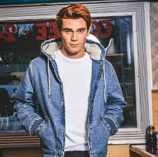 And is kj apa leaving archie has been living in a cabin, communicating and working with some lovely canadian rangers. Archie Riverdale And Kj Apa Image 6179855 On Favim Com
