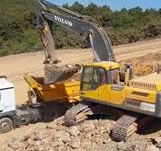 Ekskavatör VOLVO ile Kamyon Yükleme ve Taş Ocağı Çalışmaları