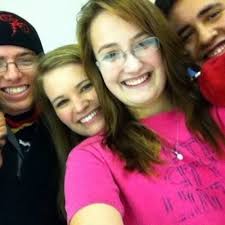 Melissa Burnley (@melfrances1)