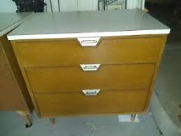 New standout pieces added daily. Rare Mid Century Modern Mcm Vintage Kroehler Bedroom Set Dresser 2 Nightstands Ebay