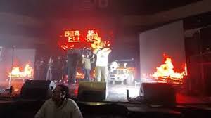 Şeklindeki sorular ünlü rapçinin hayranları tarafından merak konusu oldu. Juice Wrld Stops Concert And Announces Fathers Death Youtube