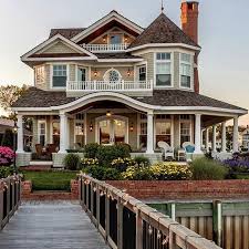 This Gorgeous Home Resting On The Water Is Everything Beautiful Architecture By Cmmcustom Dream House Exterior Dream Home Design House Designs Exterior