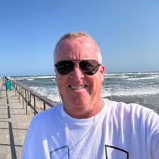 Above The Tree Line: The Manifestation Of God In Your Life: Berger,  Richard: 9798876835970: Amazon.com: Books