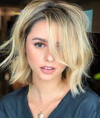 Eğer saçlarınızı kestirmeyi düşünüyorsanız veya yeni bir model denemek istiyor fakat modele karar veremiyorsanız, hazırladığımız orta boy saç kesimleri önerilerimize bayılacaksınız. Orta Boy Sac Kesimleri 2019 2020 Trendler Ve Moda