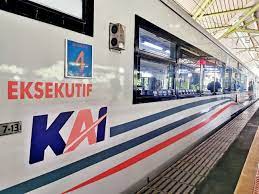 Logo kereta api terbaru diumumkan pada momentum hut kai ke 75 pada tanggal 28 september 2020. Kai Ganti Logo Baru Demi Transformasi Bisnis