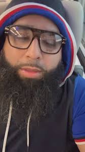 Comment EVOLVE , In life your either a #verb or #noun , Action or just talk  everybody real till it’s time to be rite‼️ sad shit we can tear each other  down being #real but can’t be right to save there ...