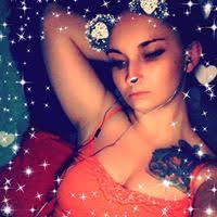 Danielle Carmack's Instagram, Twitter & Facebook