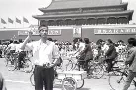 六四天安门事件 《3小时纪录片》 大陸禁片 tiananmen square protests. å…­å›› å¾Œè—èµ·çš„åº•ç‰‡ çµ‚æ–¼æ‹¿å‡ºä¾†äº† ç´ç´„æ™‚å ±ä¸­æ–‡ç¶²