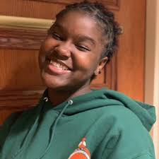 Jada Epps's Instagram, Twitter & Facebook