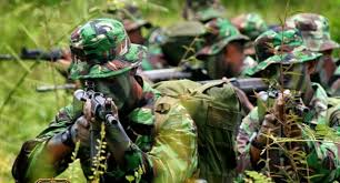 Contoh keikutsertaan siswa di sekolah dalam pelatihan dasar kemiliteran. Pelatihan Dasar Kemiliteran Secara Wajib Dengan